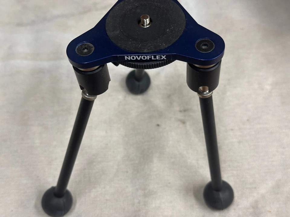 Novoflex MiniPod NF3320 Macro Tripod - Image 1 of 3