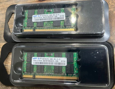 Samsung (2) M470T2953EZ3-CE6 1GB DDR2 667Mhz PC2-5300 SODIMM Laptop Memory RAM - Image 1 of 2