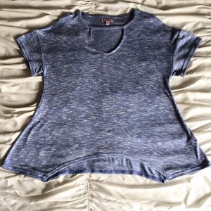 Juicy Couture Heathered Blue Knit Top Shirt Keyhole Neck Women’s XS - Picture 1 of 5