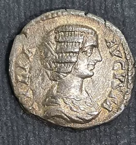 Roman Coin, Julia Domna under Septimius Severus, Silver Denarius, Sear No 6590 - Picture 1 of 6