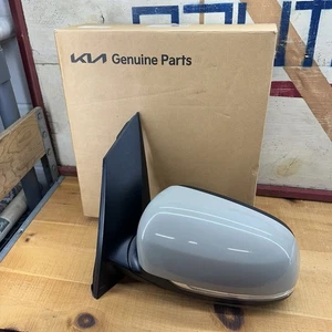 15-18 KIA SEDONA Door Mirror Left NON-HEATED W/ TURN LAMP LH OEM - Picture 1 of 11