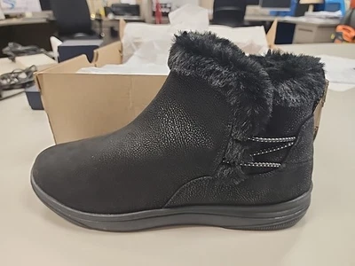 Cloudsteppers by Clarks Women's 10W Breeze Faux Fur Ankle Boot Black 10 Bootie - Image 1 of 4