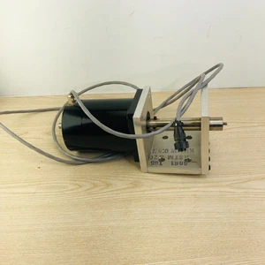 MicroKinetics Corporation 12M1625D 1618 oz en motor paso a paso de par + herramientas - Imagen 1 de 6