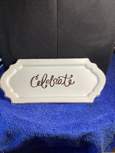 Mud Pie Metall und Emaille "Feiern" Servierplatte Goldrand & Schrift 13 Zoll - Bild 1 von 7