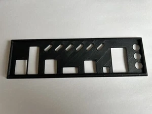 Gigabyte B550 UD AC IO Shield - Bild 1 von 6
