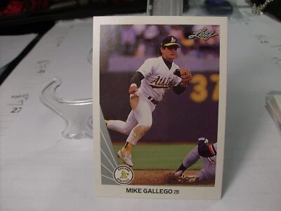 1990 Leaf Baseball #121 - Mike Gallego - Oakland Athletics  90-677 - Image 1 of 2