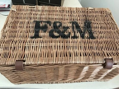 Fortnum & Mason Wicker picnic/hamper basket with handle & straps - Image 1 of 4