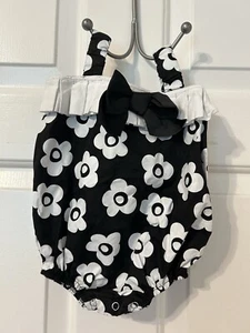 GIRL BLACK WHITE FLORAL BATHING SUIT SIZE 0-6 MONTHS BY MUD PIE BABY - Picture 1 of 5