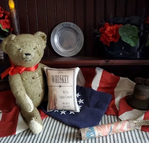 MCCOY OLD RYE WHISKEY VINTAGE COLONIAL PRIMITIVE STYLE AMERICA TUCK BOWL PILLOW - Picture 1 of 10