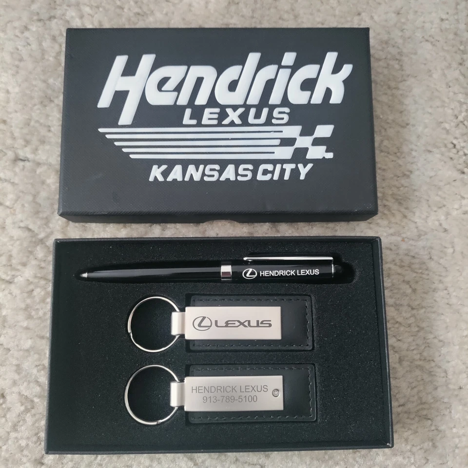 New Lexus Kansas City Luxury Gift Set Black Leather Key Chain Ballpoint Pen - Image 1 of 1