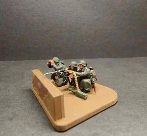 1/72 WWII German Winter Heavy Machine Gun 3-Person Group Colored Homemade Model - Bild 1 von 2
