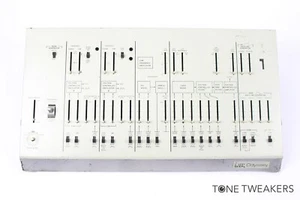 Módulo sintetizador ARP Odyssey Mk1 proyecto de restauración como está DE COLECCIÓN DISTRIBUIDOR DE SINTETIZADORES - Imagen 1 de 23