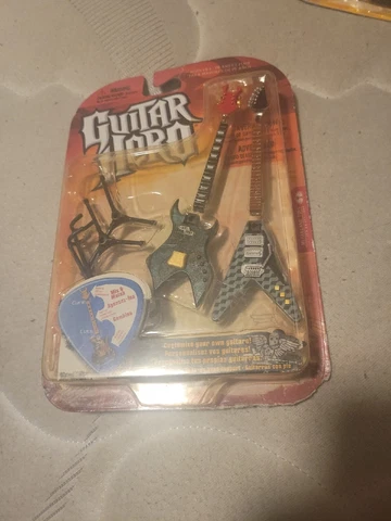 New Guitar Hero Mix & Match Duets Widowmaker DRAGON Voracious CUBERT Mcfarlane Cover