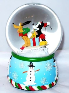 DISNEY MICKEY MOUSE & PLUTO Sledding Christmas MUSICAL SNOW GLOBE Jingle Bells - Picture 1 of 6