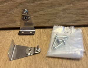 Soporte de sujeción de metal X2 Graber y Bali para mini persianas y pantallas celulares de 1" - Imagen 1 de 4