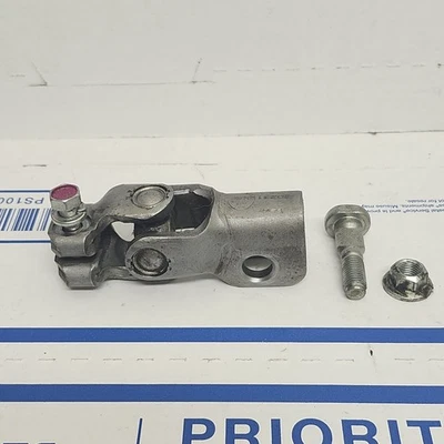 ✅13-18 NISSAN ALTIMA COLUMNA DE DIRECCIÓN NUDILLO JUNTA EN U OEM Foto 1 de 4