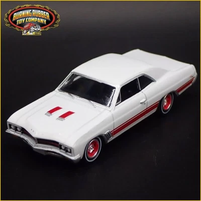 1967 67 BUICK GS 400 BIANCA Modello Diecast In Scala 1:64 Collezionabile Diorama - Immagine 1 di 4