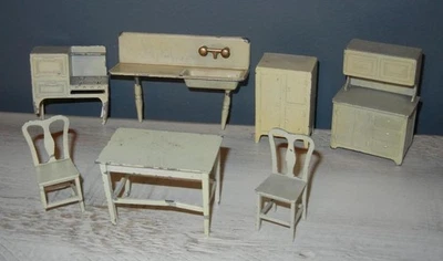 Lote 7 Muebles de Cocina Tootsie Juguete Casa de Muñecas Vintage Años 30 Blanco Crema Años 30 Foto 1 de 4