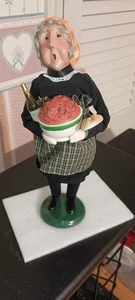 BYERS CHOICE CAROLER -2024 -ABUELA ITALIANA - NUEVO - Imagen 1 de 5