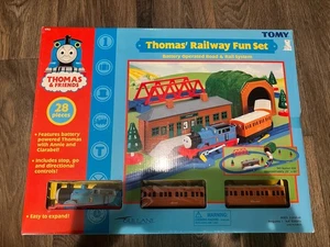 Tomy Thomas and Friends Thomas Railway Fun Set 2002 - Imagen 1 de 7