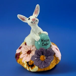 Vintage Hobbyist Ceramic White Easter Bunny Rabbit w/egg in Flowers Centerpiece - Picture 1 of 10