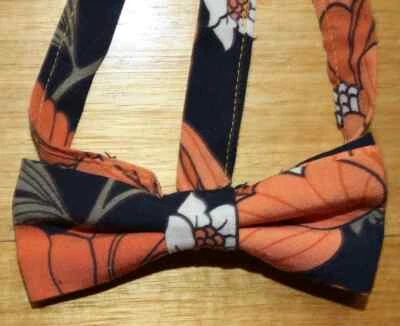 Preloved Vintage Bow Tie, Floral Bowtie, Flower Bowtie, Floral Bow Tie - image 1 of 4