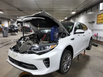 2016 Kia Optima Speedometer Instrument Cluster Gauges - Image 1 of 4