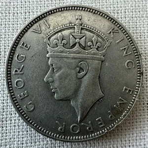 1939 British Seychelles Silver 1 Rupee coin in good condition - Picture 1 of 3