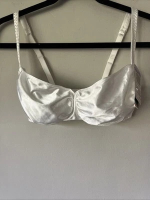 Vintage Olga Tailored Bodysatin Stretch Bra Style 33015 Size 34D White Satin - Image 1 of 4