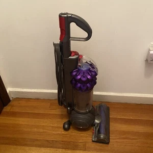 DC50 Dyson Ball Cyclone Vacuum Upright Used Purple No Tools Works Free Shipping - Picture 1 of 24