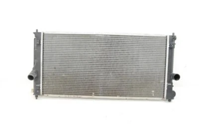 2000-2005 Toyota MR2 Spyder Radiator Assembly Foto 1 de 4