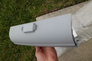 2000-2002 Mercedes-Benz W220 lower seat storage door S600 S430 S500 S55 AMG gray - Picture 1 of 3