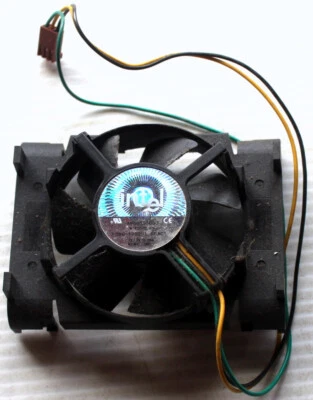 Intel A80856-003 DC12V 0.28A Nidec Corp. CPU Cooling Fan Mounts Onto Heatsink - Image 1 of 2
