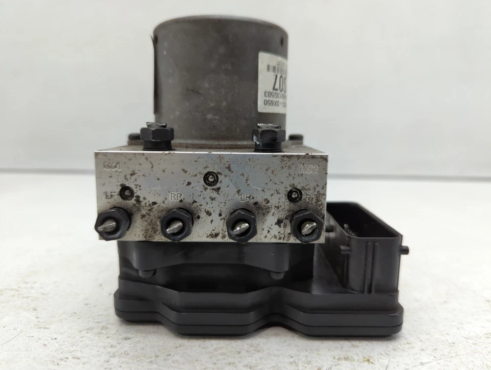 Módulo de controle de bomba 2011-2013 Hyundai Elantra Abs BDQPB - Imagem 1 de 4