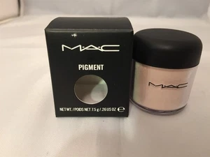 Sombra de ojos con pigmento MAC PULIDO MARFIL .26 oz/7,5 g nueva en caja - Imagen 1 de 4
