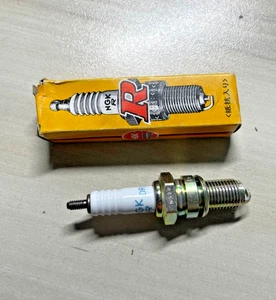 Genuine NGK Spark Plug DR8ES-L DR8ESL 2923 , 1 Each - Picture 1 of 5