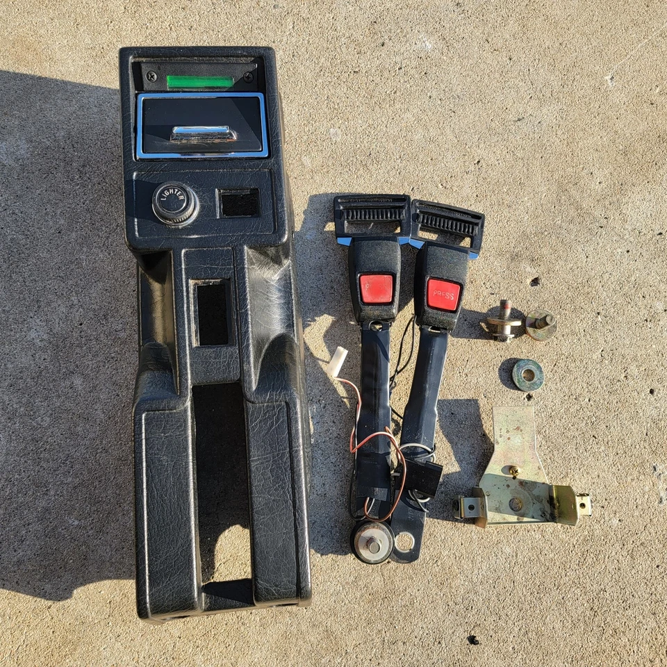 Juego completo de consola de freno de emergencia negra rara Volvo 262C Bertone 262 C 240 Foto 1 de 4