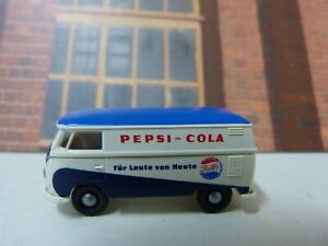 VW Bus " Pepsi-Cola " von Brekina             45/90