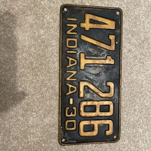License Plate Tag Vintage Indiana 1930 471 286 Rustic - Picture 1 of 2