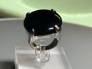 Vintage Ring Silver Tone Metal Round Black Onyx Stone Bold M1/2 - Picture 1 of 9
