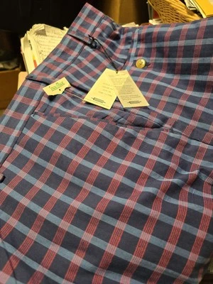 Pantalones cortos a cuadros azul marino para hombre talla 38 nuevos con etiquetas Foto 1 de 4