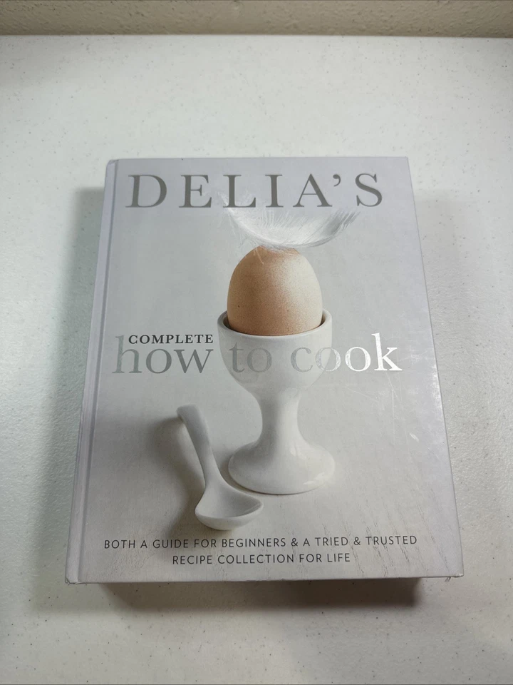 Delia's Complete How To Cook: Both a guide for begin... by Smith, Delia Hardback - Image 1 of 4