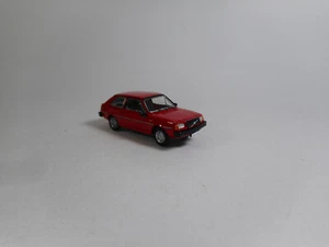 PCX87 1976 Volvo 343 Rojo 870303 Modelo a Escala - Imagen 1 de 6