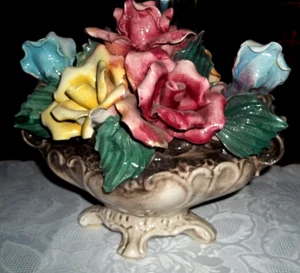 Vintage Crown N Capodimonte Italy Shabby Chic Cottage Roses Centerpiece Basket - Picture 1 of 23