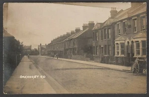 Postkarte Enfield Middlesex frühe Ansicht von Häusern in Oakhurst Road RP - Bild 1 von 2