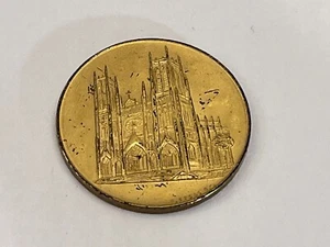 Cattedrale Chiesa di San Giovanni Divino Moneta Ottone Gettone Souvenir New York - Foto 1 di 3