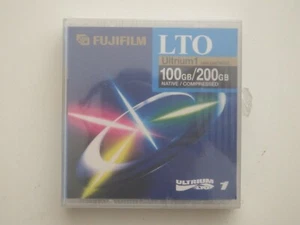 Fujifilm LTO-1/Ultrium-1 Data Tape/Cartridge 100/200GB NEW - Picture 1 of 3