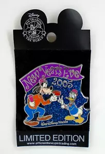 Disney WDW New Year's Eve 2005 Goofy & Donald Pin LE - Picture 1 of 3