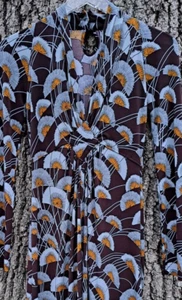 BCBG Maxazria XS Brown Print Long Sleeve V-Neck Midi Dress Boho Stretch Work NWT - Picture 1 of 9