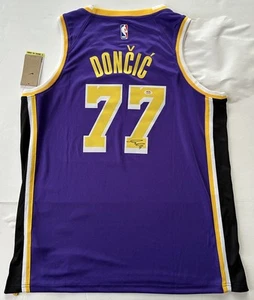 Luka Doncic Signed Jersey Los Angeles Lakers PSA COA Adult L - Bild 1 von 3